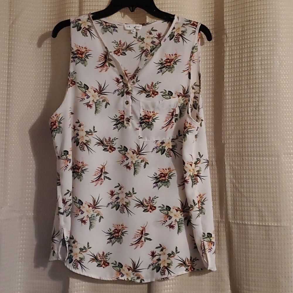 S R Seet Rain XL floral tank Top Boho  ivory